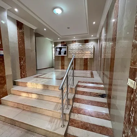 Апартаменти Seaview Luxury Located At 1st Coastline